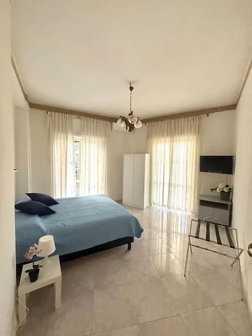 Caruso House Vila Nápoles